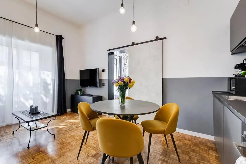 Classy Apt In The Richest Rome