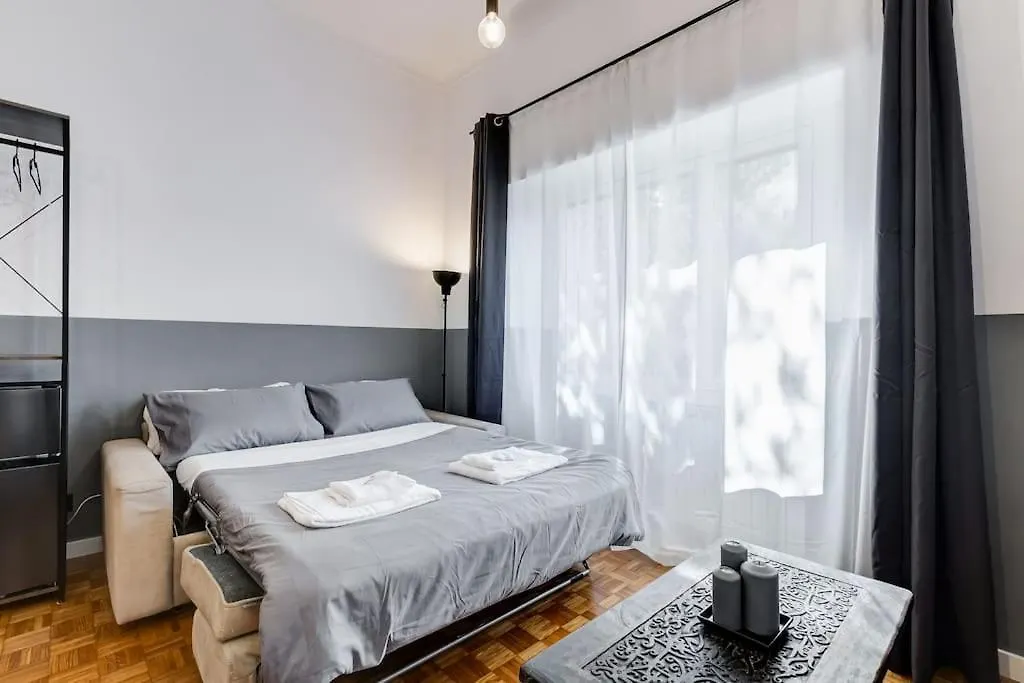 Appartement Classy Apt In The Richest Rome Italië
